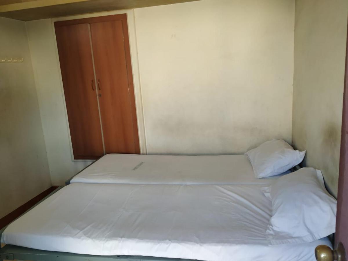 Abirami Lodge Tiruvannāmalai Buitenkant foto